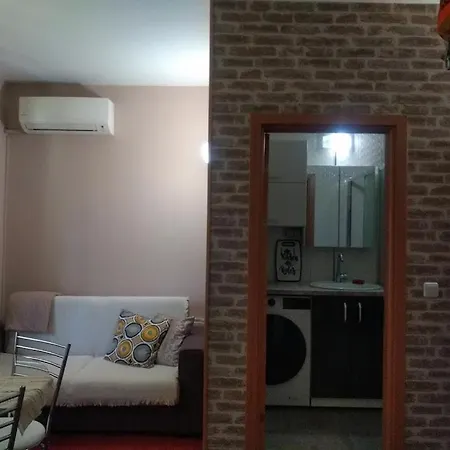 Apartamento Studio 202, Near Lift